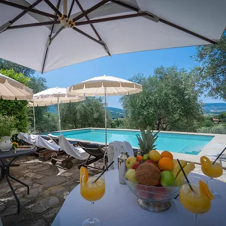 Villa Licia, Val D'Orcia, Private Pool, Jacuzzi, Wifi Chiusi Exterior photo