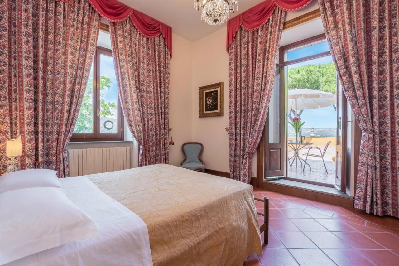 Villa Licia, Val D'orcia, Private Pool, Jacuzzi, Wifi *
